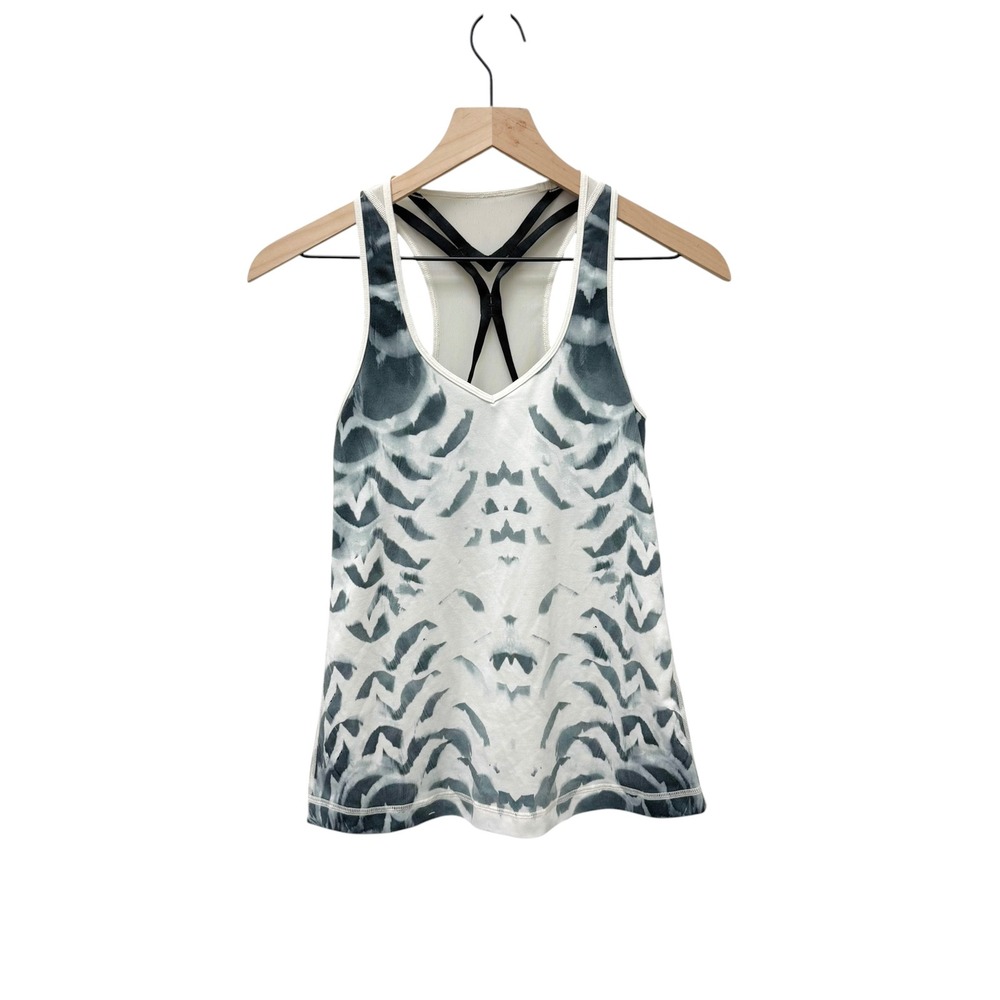 Lululemon Dance To Yoga Tank Pretty Plume Angel Wing Black Size 6 - Picture 2 of 7